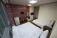 Hotel K-Guesthouse Sinchon 1 Seul
